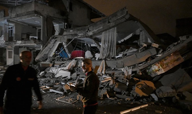 Hatay'daki Depremde 6 Kişi Hayatını Kaybetti
