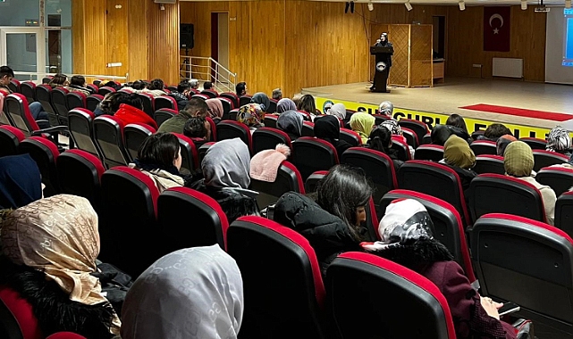 MEB'den Öğretmenlere "Afet Sonrası Psikososyal Destek" Semineri