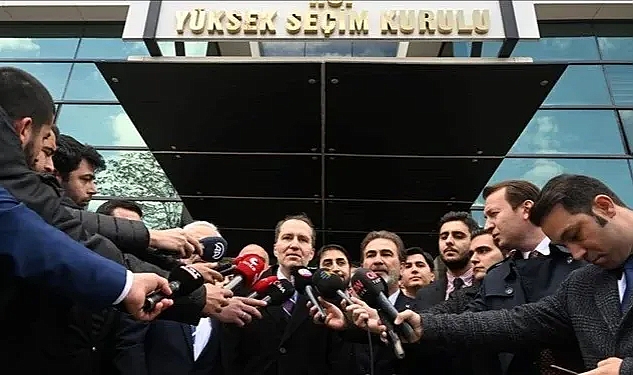 Fatih Erbakan Adaylıktan Çekildi