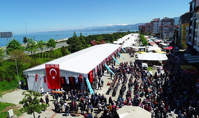 Araklı'da Kadınlar Kapalı Organik Ürünler Pazarı Açıldı