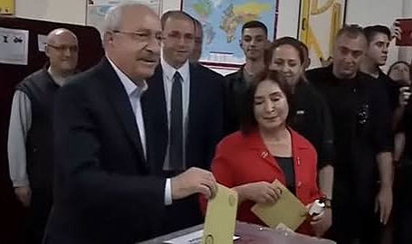 Cumhurbaşkanı Adayı Kılıçdaroğlu Oyunu Kullandı