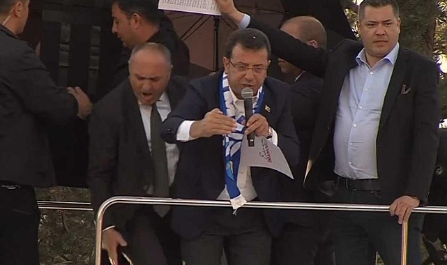 Ekrem İmamoğlu'na Erzurum'da Taşlı Saldırı