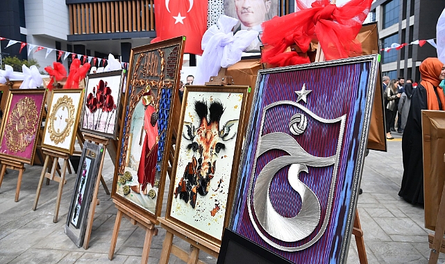 Kadınlar El Emeği Ürünleri Görücüye Çıktı