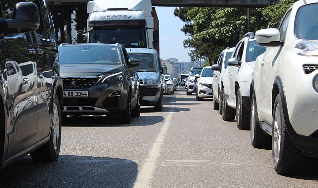 Karadeniz Sahil Yolu Ordu-Giresun İstikametinde Bayram Yoğunluğu