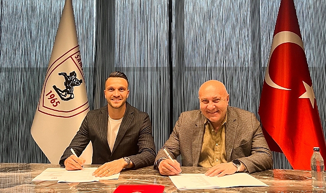 Samsunspor Galatasaray Kalecisine İmzayı Attırdı
