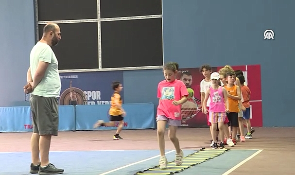 20 Bin Çocuk ve Genç Yaz Tatilini Spor Yaparak Geçiriyor