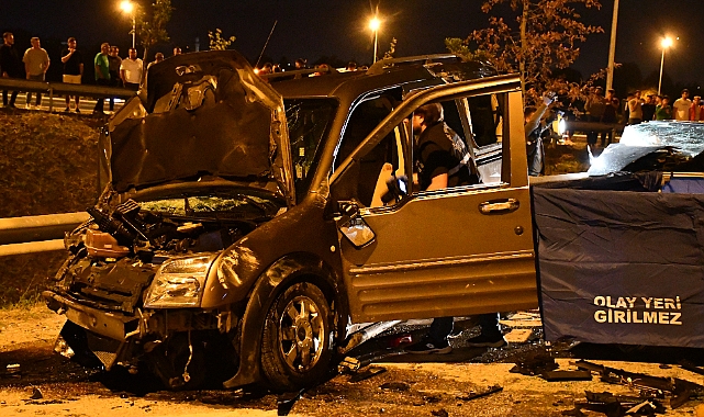 Düzce'de Feci Kaza; Ölü ve Yaralılar Var