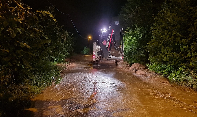 Trabzon'da Sağanak Hayatı Olumsuz Etkiledi