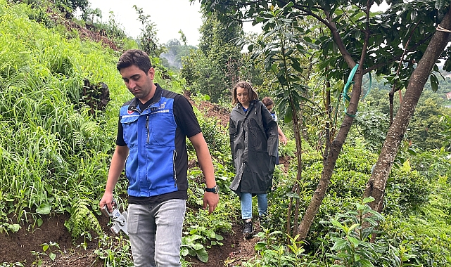 AFAD Ekipleri Rize'de Şiddetli Yağış Nedeniyle Boşaltılan Evleri İnceledi