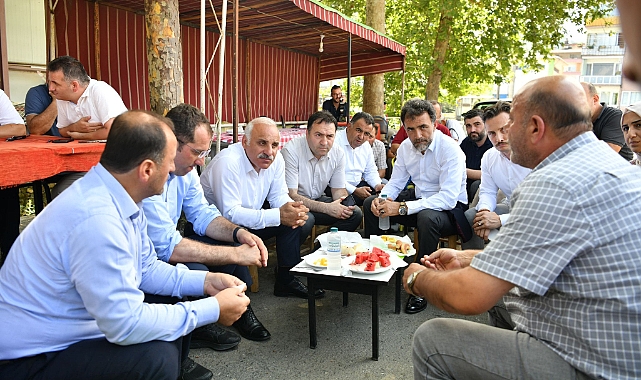 Başkan Zorluoğlu Akçaabat'ta Esnaf ve Vatandaşlarla Buluştu