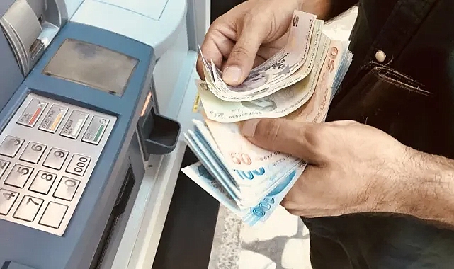 ÇAYKUR Temmuz Ay Yaş ve Organik Çay Bedellerini Üretici Hesaplarına Aktardı