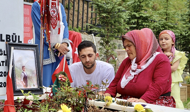 Eren Bülbül Şehadetinin 6. Yılında Mezarı Başında Anılıyor