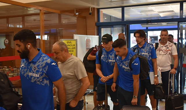 Trabzonspor Kafilesi Kasımpaşa maçı İçin İstanbul'a Gitti