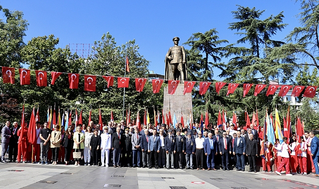 Atatürk'ün Trabzon'a Gelişinin 96. Yıl Dönümü Kutlandı