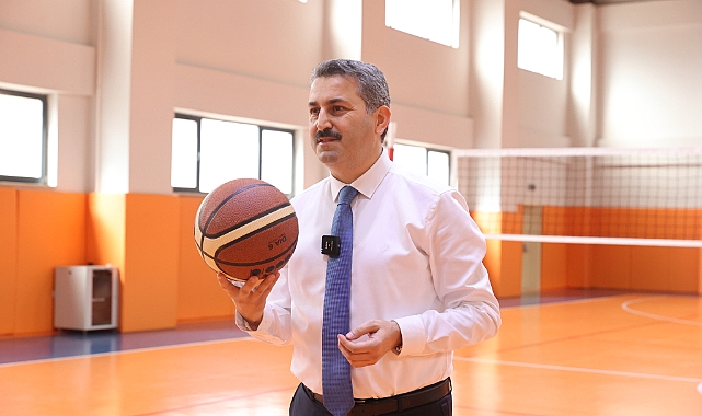 Başkan Eroğlu Gençleri Spor Yapmaya Davet Etti