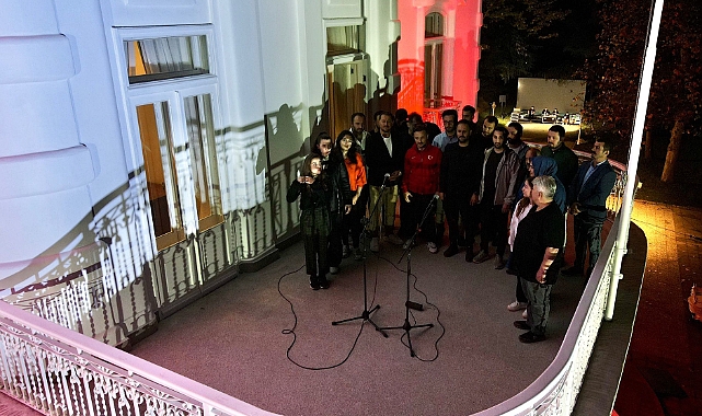 Restore Ettikleri Atatürk Köşkü'nde Çökertme Türküsüne Klip Çektiler