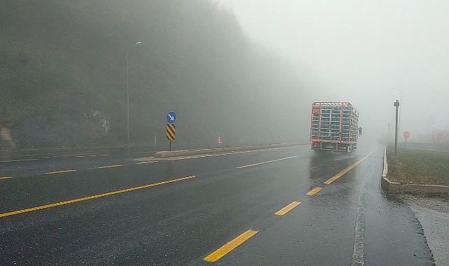 Bolu Dağı'nda Sağanak ve Sis Etkili Oluyor