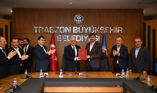 Başkan Zorluoğlu'ndan Memura Tavan'dan Destek