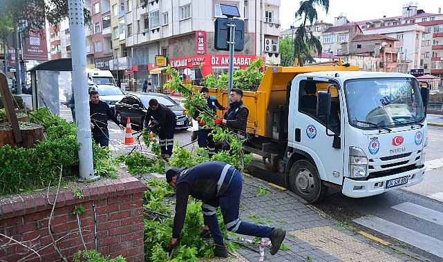 Trabzon Büyükşehir Belediyesi Fırtına Nedeniyle Teyakkuzu Geçti