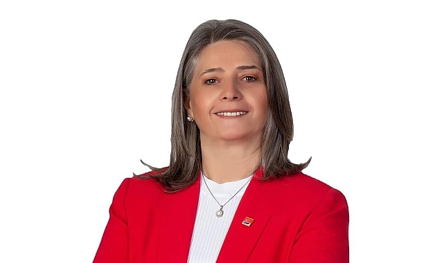 Sibel Suiçmez'den Atatürk Portresine Yapılan Saldırıya Sert Tepki