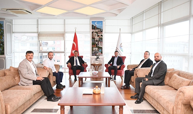 Başkan Fuat Köse, Altınordu Belediye Başkanı Ulaş Tepe'yi Ziyaret Etti