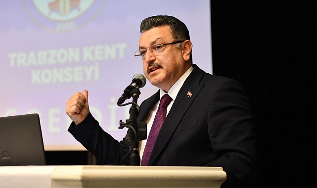 Başkan Genç Kent Konseyi'nde Konuştu "Raylı Sistem Yapılacak, Reşadiye Yıkılacak"