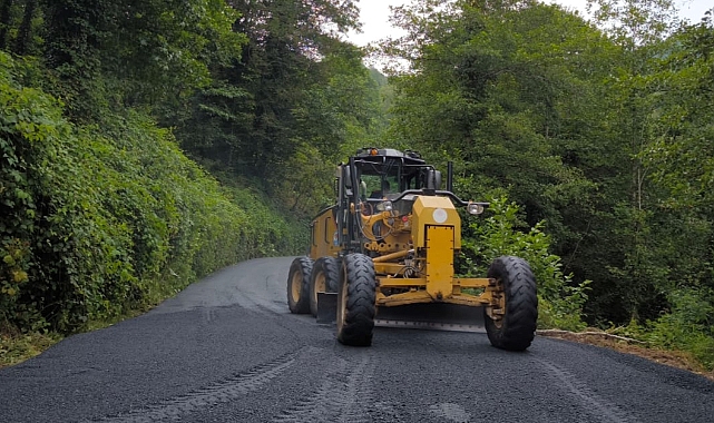 Trabzon Büyükşehir Belediyesi'nden İlçelerde Yol Seferberliği