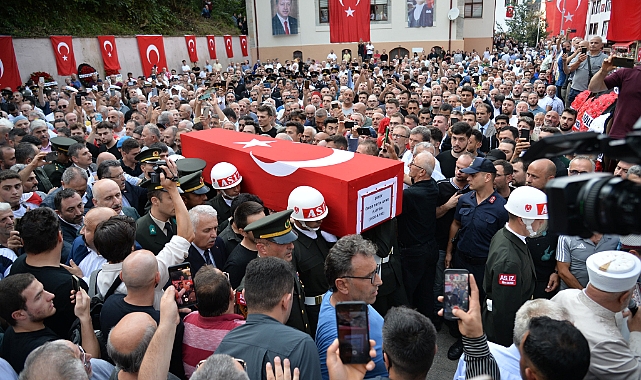Şehit Üsteğmen Ömer Fatih Ayar Son Yolculuğuna Uğurlandı