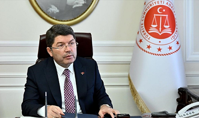 Bakan Tunç'tan Kayyum Açıklaması "Geçici Uzaklaştırma ve Görevlendirmedir"