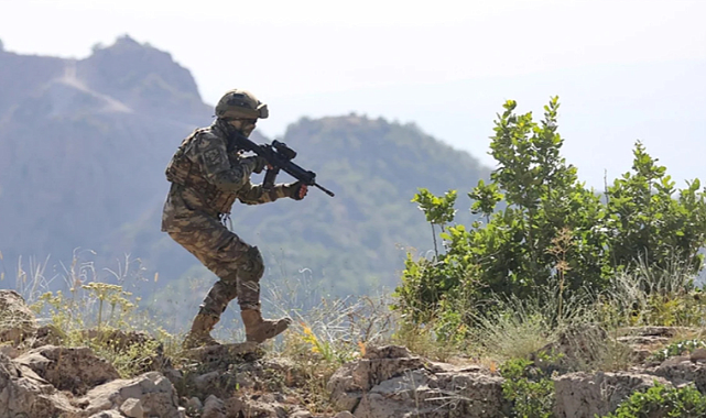 TSK'dan PKK'/YPG'ye Suriye'de Operasyon: 5 Terörist Etkisiz Hale Getirildi