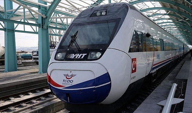 Yüksek Hızlı Treni 93 Milyon Yolcu Kullandı