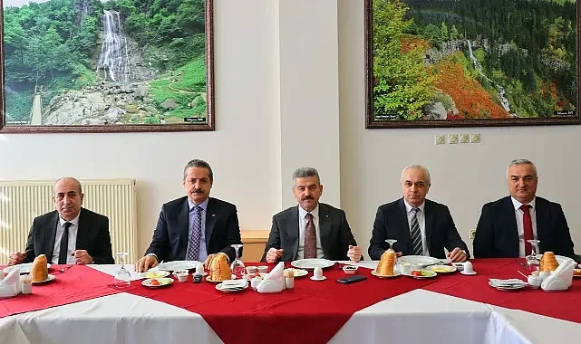 Artvin'de Çalışan Gazeteciler Günü Kutlandı