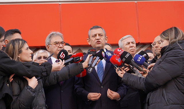 Özgür Özel Ve Mansur Yavaş Zafer Partisi Genel Merkezi'ni Ziyaret Etti