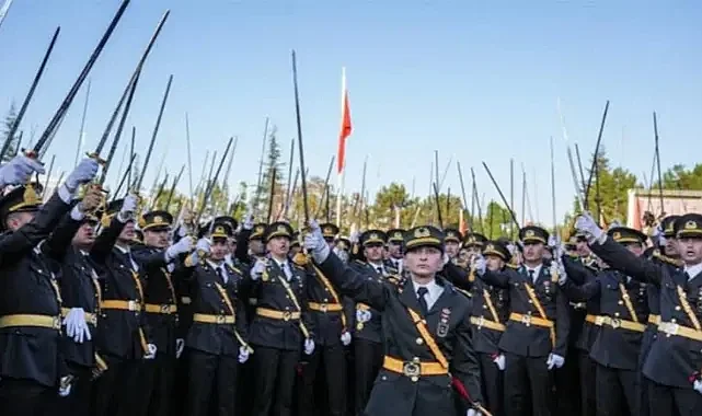 Zafer Partisi'nden Teğmenlerin İhraç Kararına Tepki