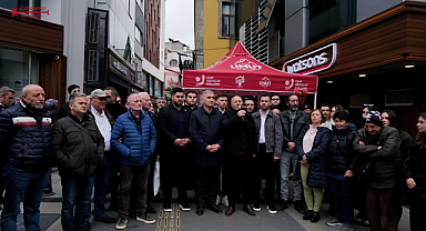 Trabzon Emek ve Demokrasi Platformu Saldırıya Uğrayan CHP Standını Ziyaret Etti
