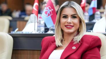 Arzu Öktem'den Nahidr Cihan'a "Çocuklardan Ücret Alan Sizdiniz"