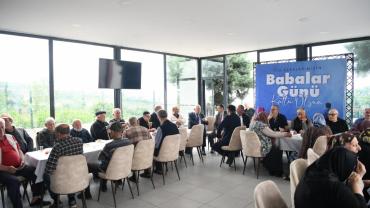 Trabzon Büyükşehir’den Yıldızlı Huzurevi’ne Babalar Günü Ziyareti