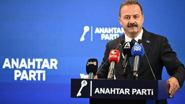 Ağıralioğlu'ndan Hükümete Dış Politika Eleştirisi