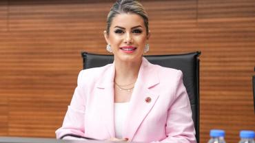 CHP'li Arzu Öktem'den Faruk Kanca'ya Çok Sert Tepki